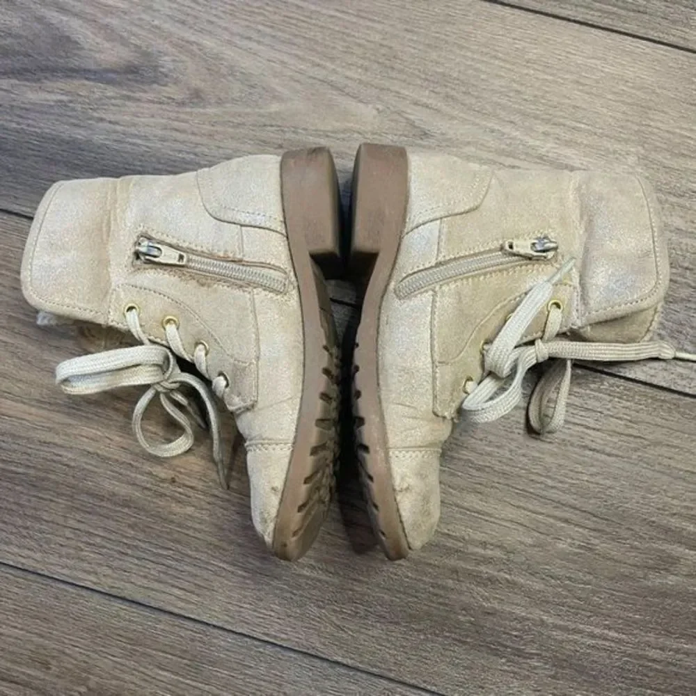 Maggie & Zoe Girls Gold Lace Up Faux Fur Lined Fold Over Boots Toddler Size‎ 11
